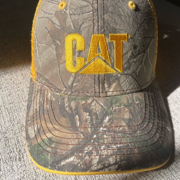 CAT Camo Cap Adjustable - Picture 5 of 11